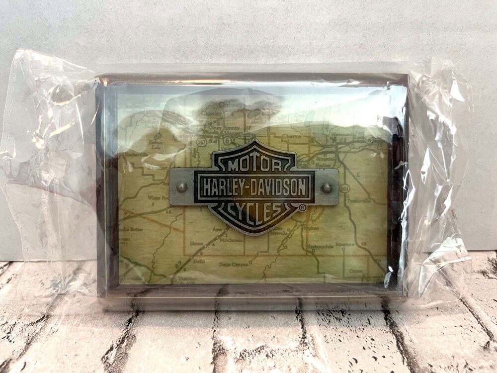 Harley Davidson 2000 Metal Bar Shield Road Map Lucite Paper Weight  4.5 " x 3".